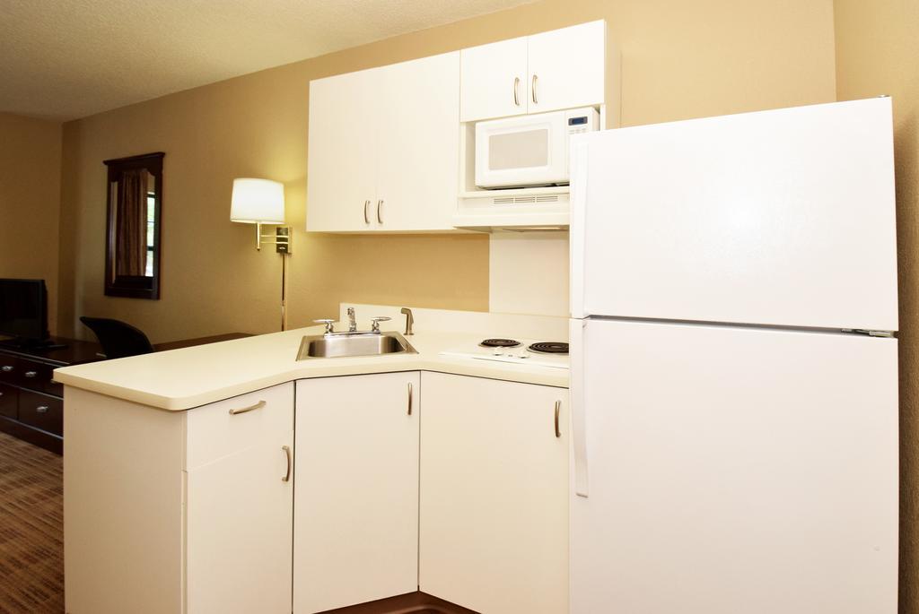 Extended Stay America Suites - Savannah - Midtown Zewnętrze zdjęcie